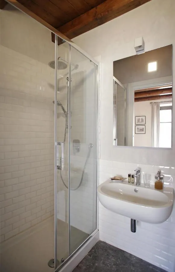 فندق مبيت وإفطار باليرمو Casa Miqva - Rooms In Shared Apartment