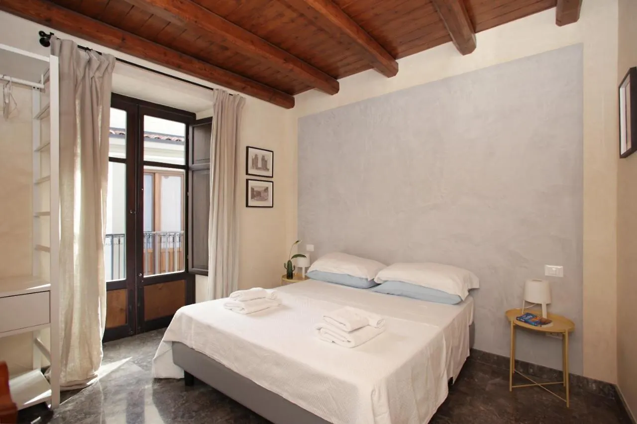 Casa Miqvà - Rooms&breakfast Palermo Bed & Breakfast
