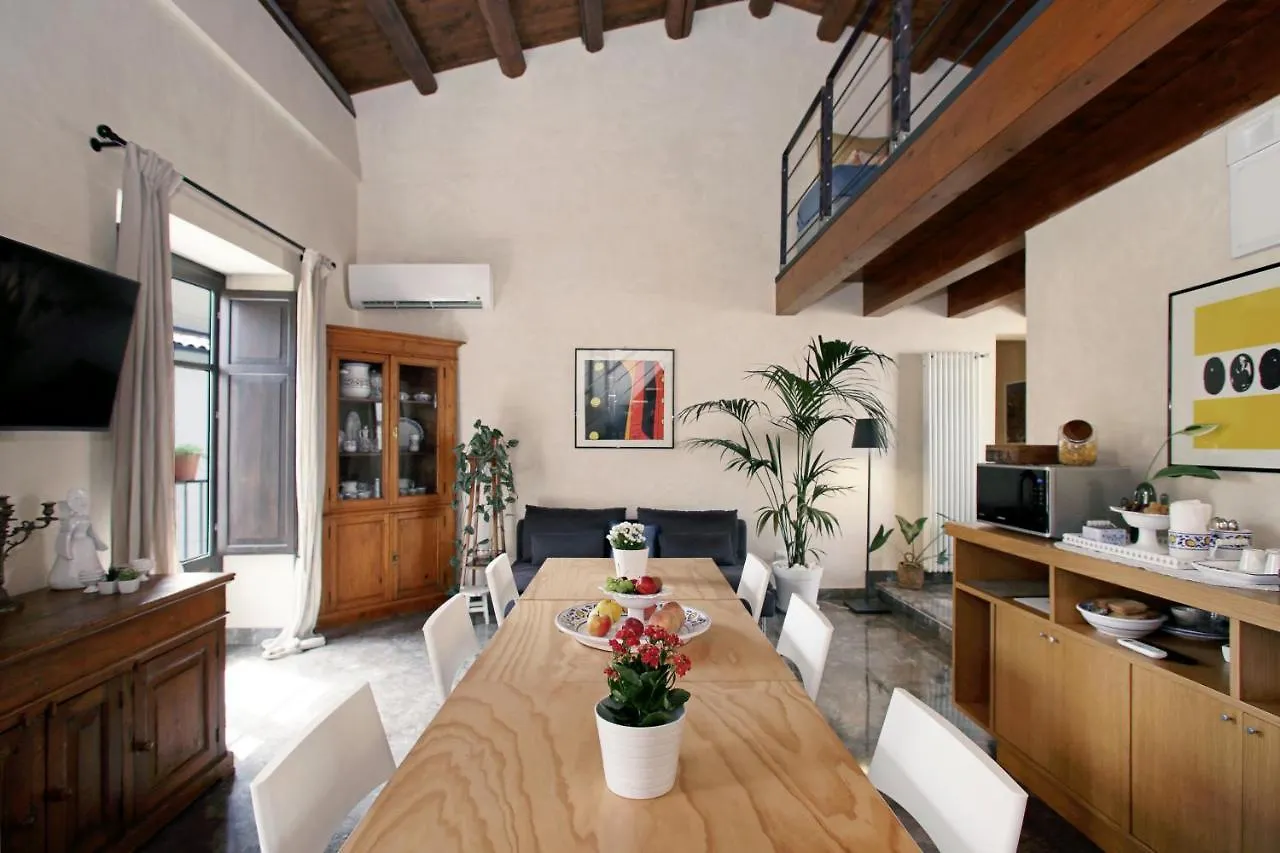 Casa Miqvà - Rooms&breakfast Palermo